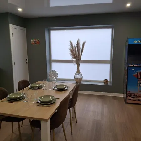 Cosy Ambiance Palm Spring Dans Avec Piscine 4 Pers 2